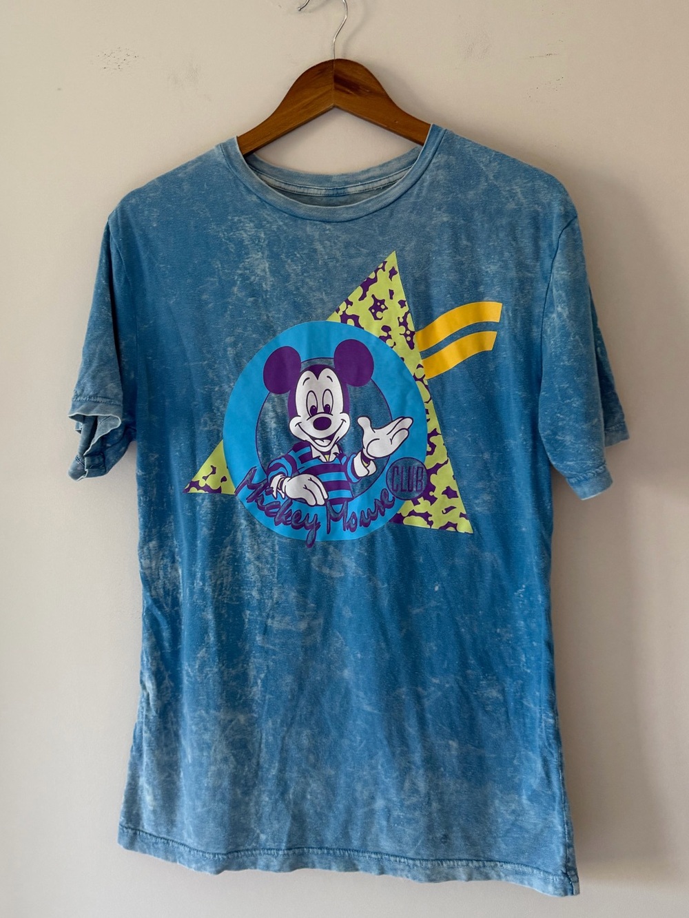 Disney Vintage 90s Style Blue Short-Sleeve Tee with Mickey Graphic Size Small
